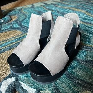 Coconuts by Matisse Ada Wedge Taupe